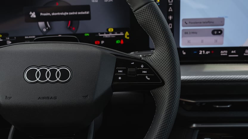 Obrázok Q5 SUV TDI quattro 150kW STR