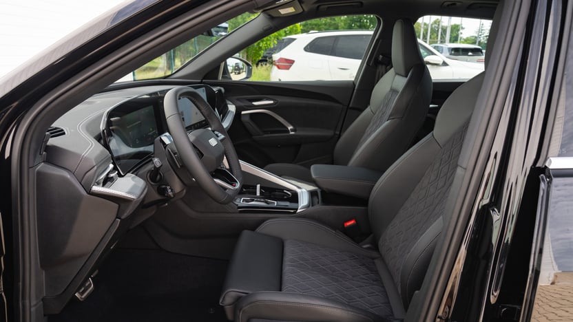 Obrázok Q5 SUV TDI quattro 150kW STR