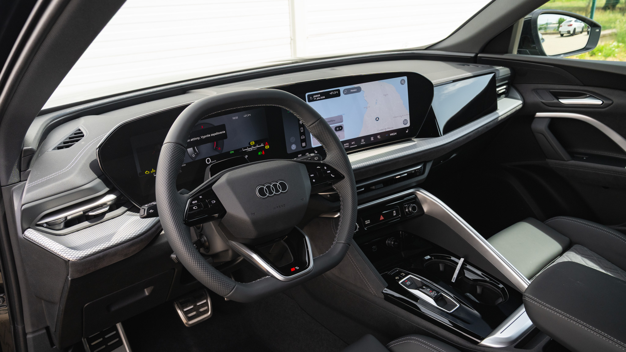 Obrázok Q5 SUV TDI quattro 150kW STR