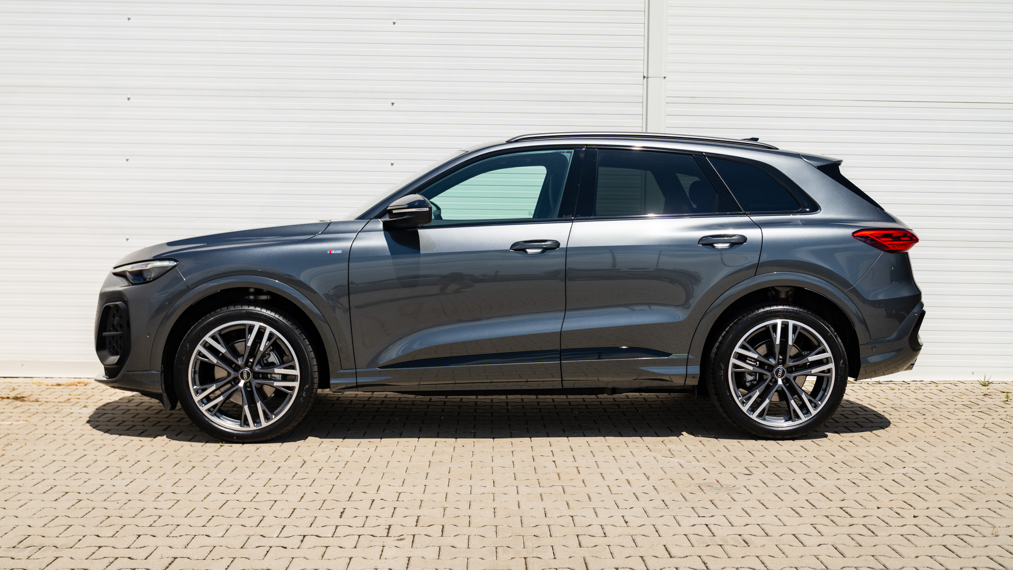 Obrázok Q5 SUV TFSI quattro 150kW STR