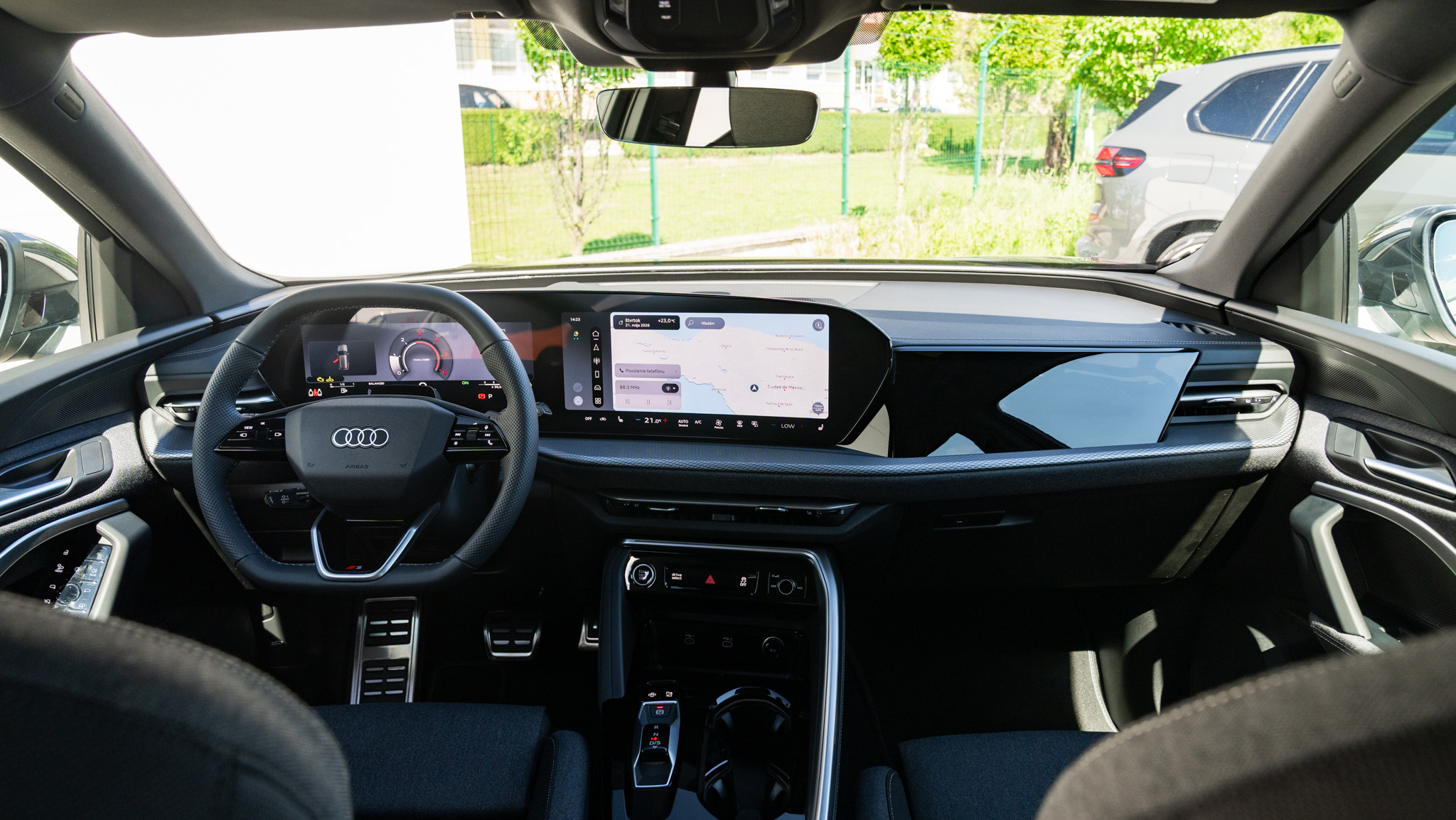 Obrázok Q5 SUV TDI quattro 150kW STR