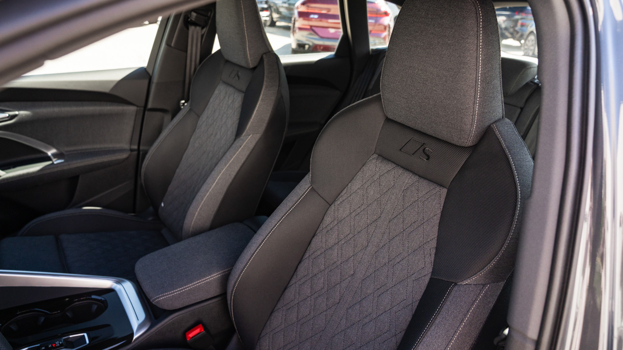 Obrázok Q5 SUV TDI quattro 150kW STR