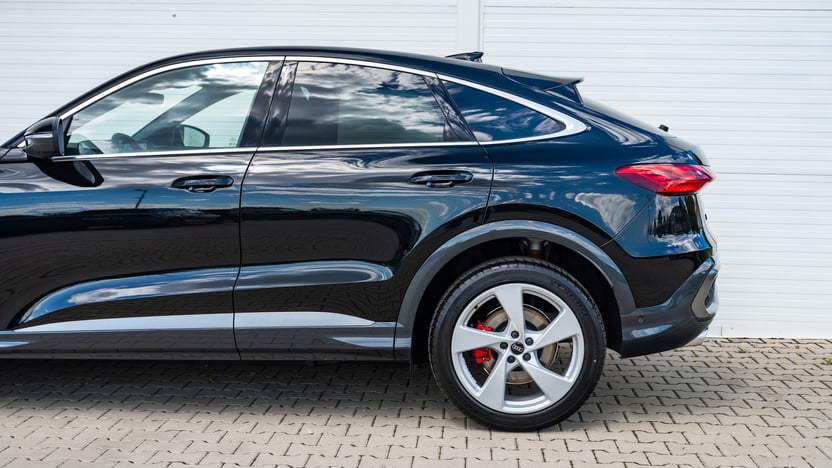 Obrázok Q5 Sportback TDI quattro 150kW STR