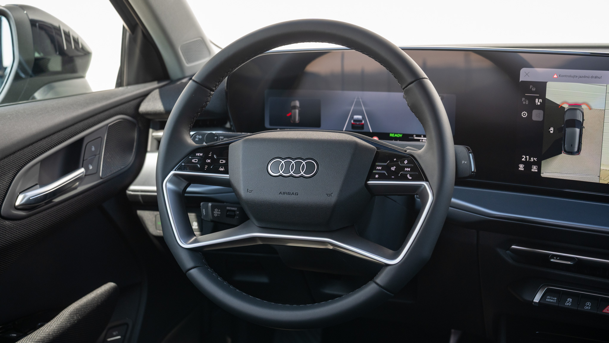 Obrázok Q3 SUV TFSI 110kW
