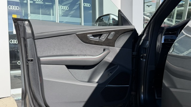Obrázok Q8 SUV TDI quattro 210kW