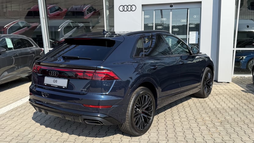 Obrázok Q8 SUV TDI quattro 210kW