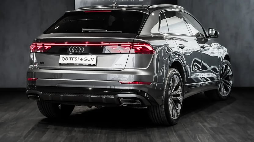 Obrázok Q8 SUV TFSIe quattro 360kW