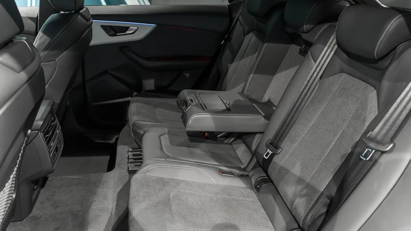 Obrázok Q8 SUV TFSIe quattro 360kW