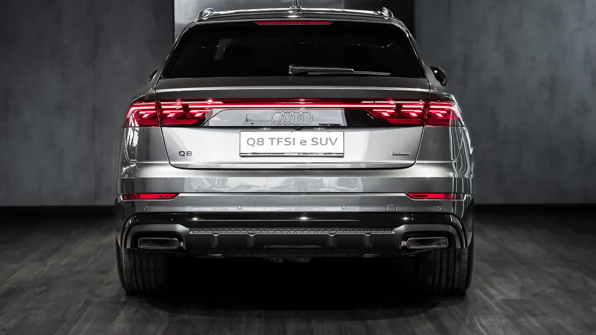 Obrázok Q8 SUV TFSIe quattro 360kW