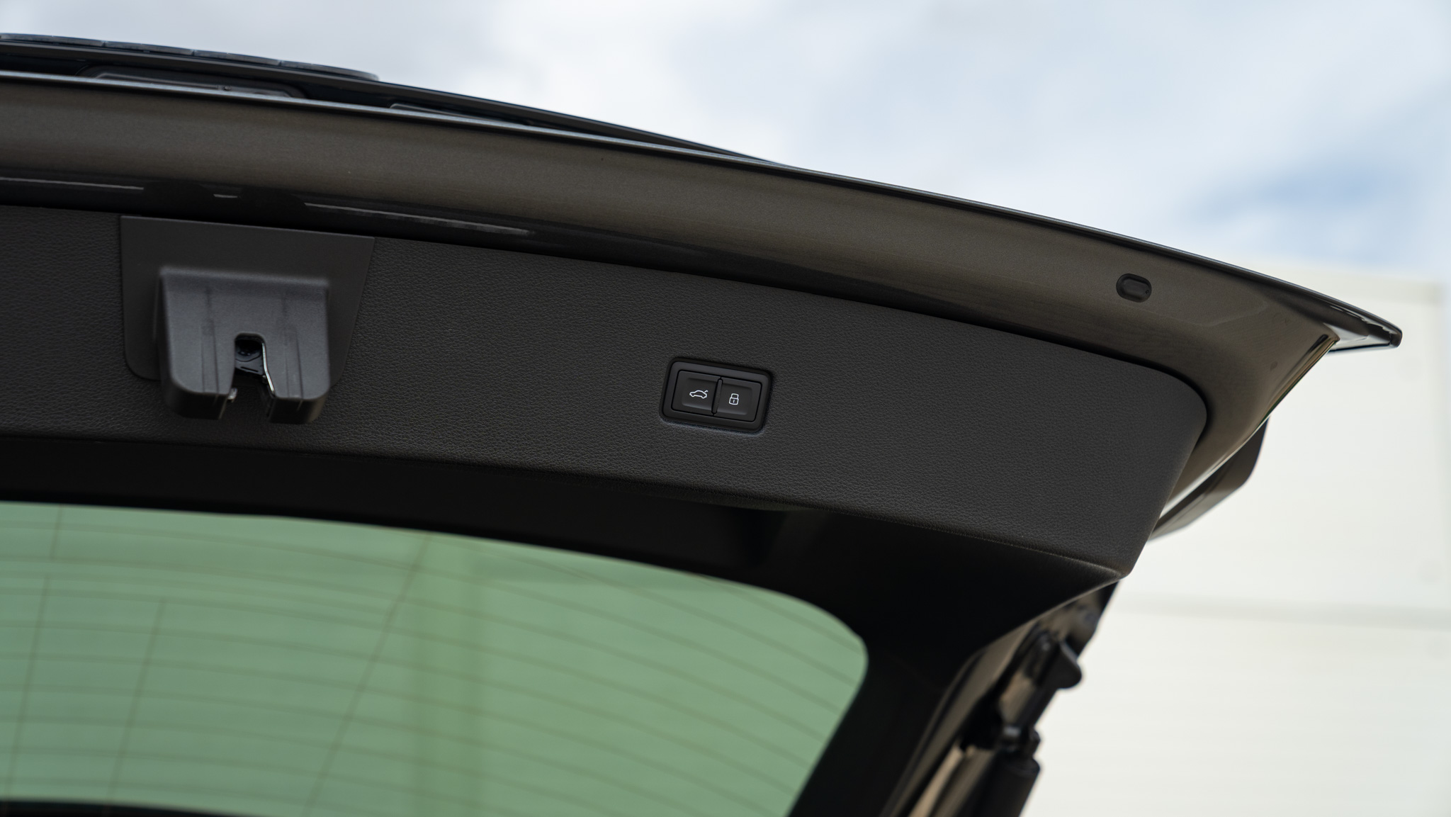 Obrázok Q8 SUV TFSIe quattro 360kW