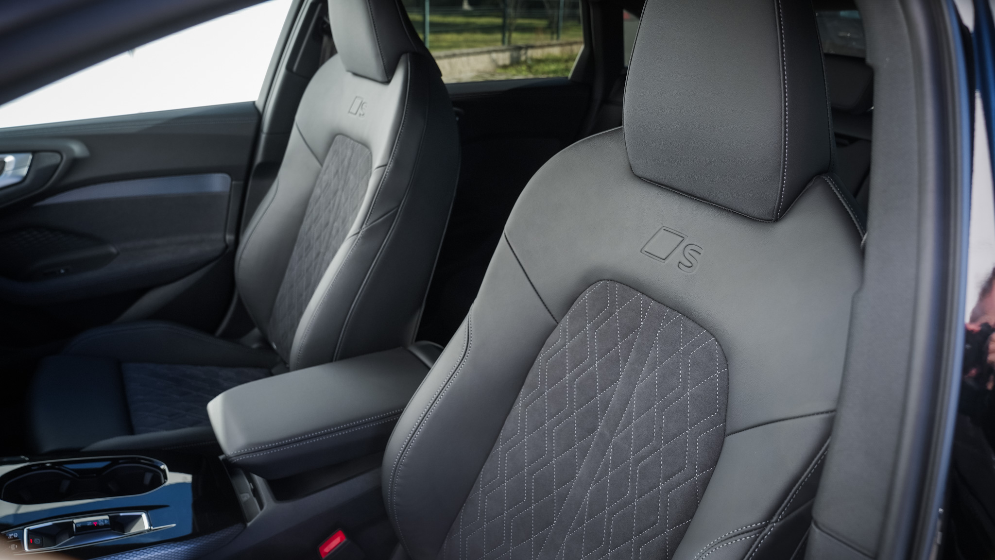 Obrázok A5 Limuzína TDI quattro 150kW STR