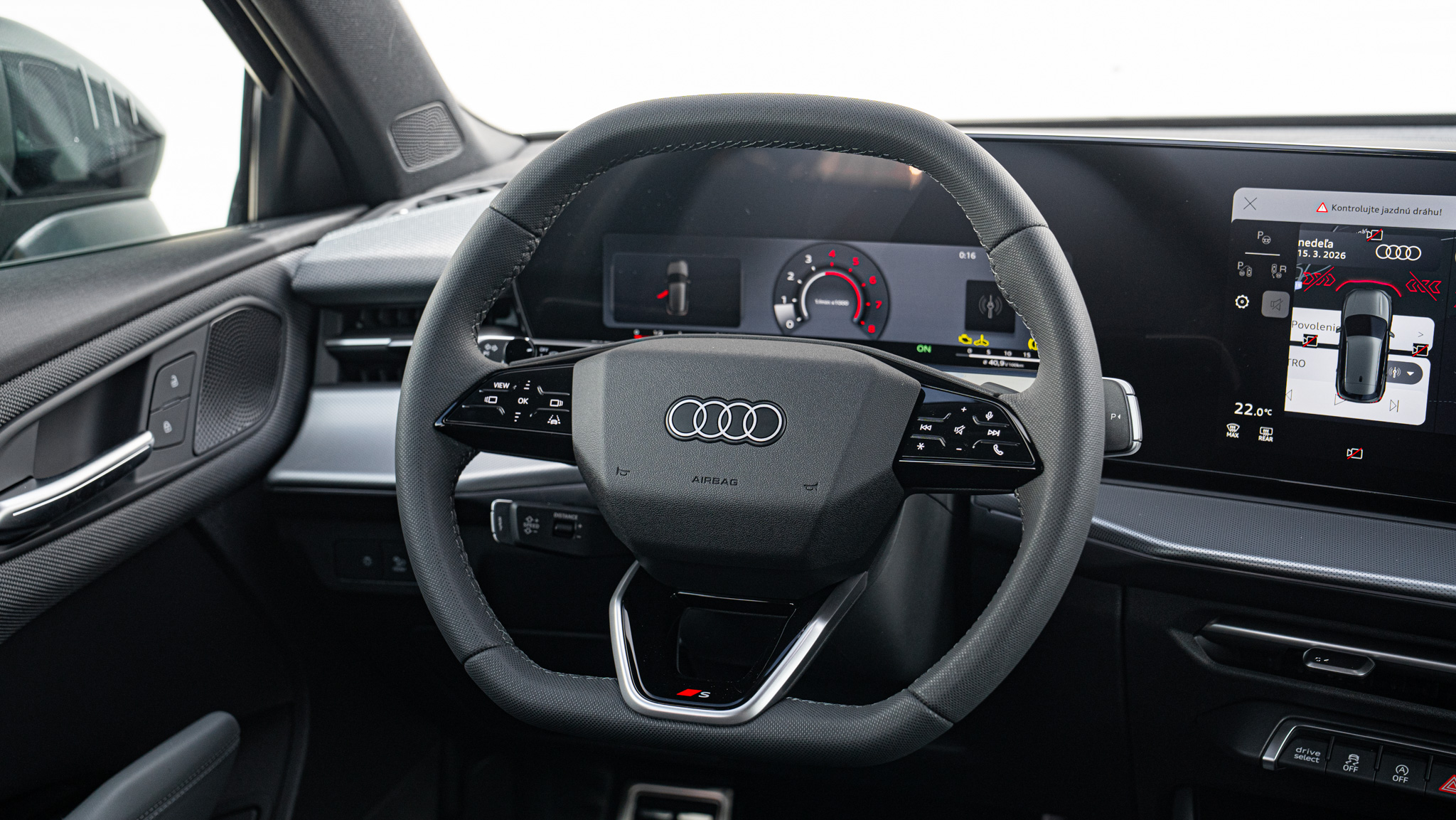 Obrázok Q3 SUV TFSI quattro 150kW