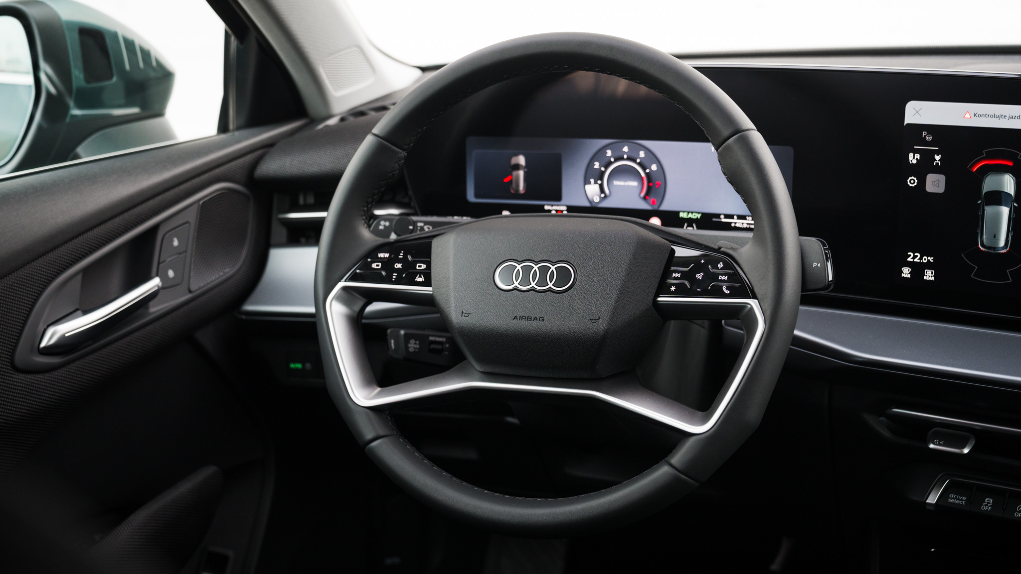 Obrázok Q3 SUV TFSI quattro 150kW