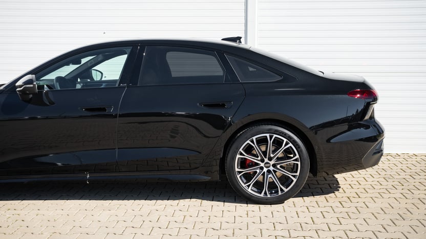 Obrázok A6 Limuzína TDI quattro 220kW STR