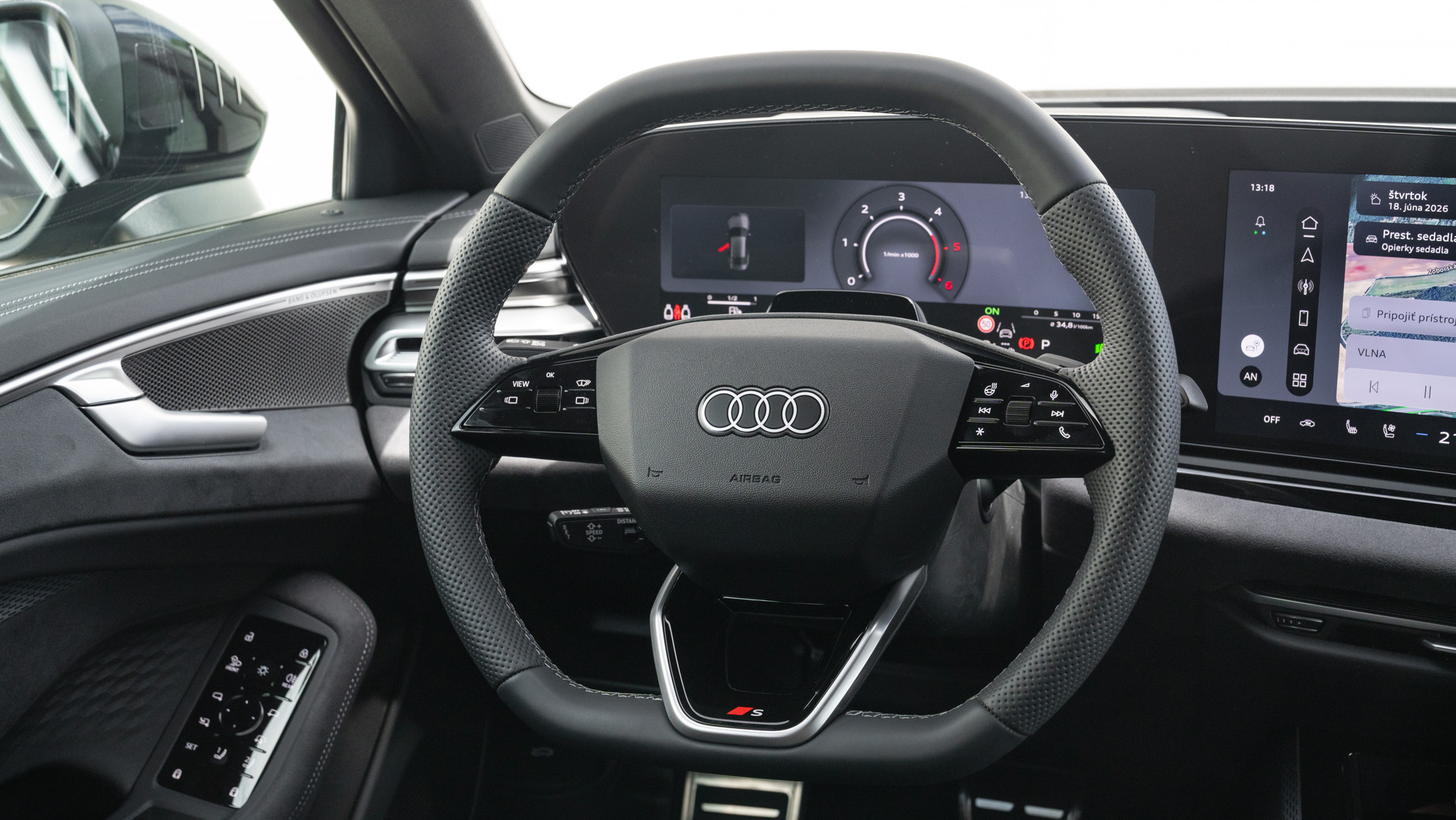 Obrázok A6 Limuzína TDI quattro 220kW STR