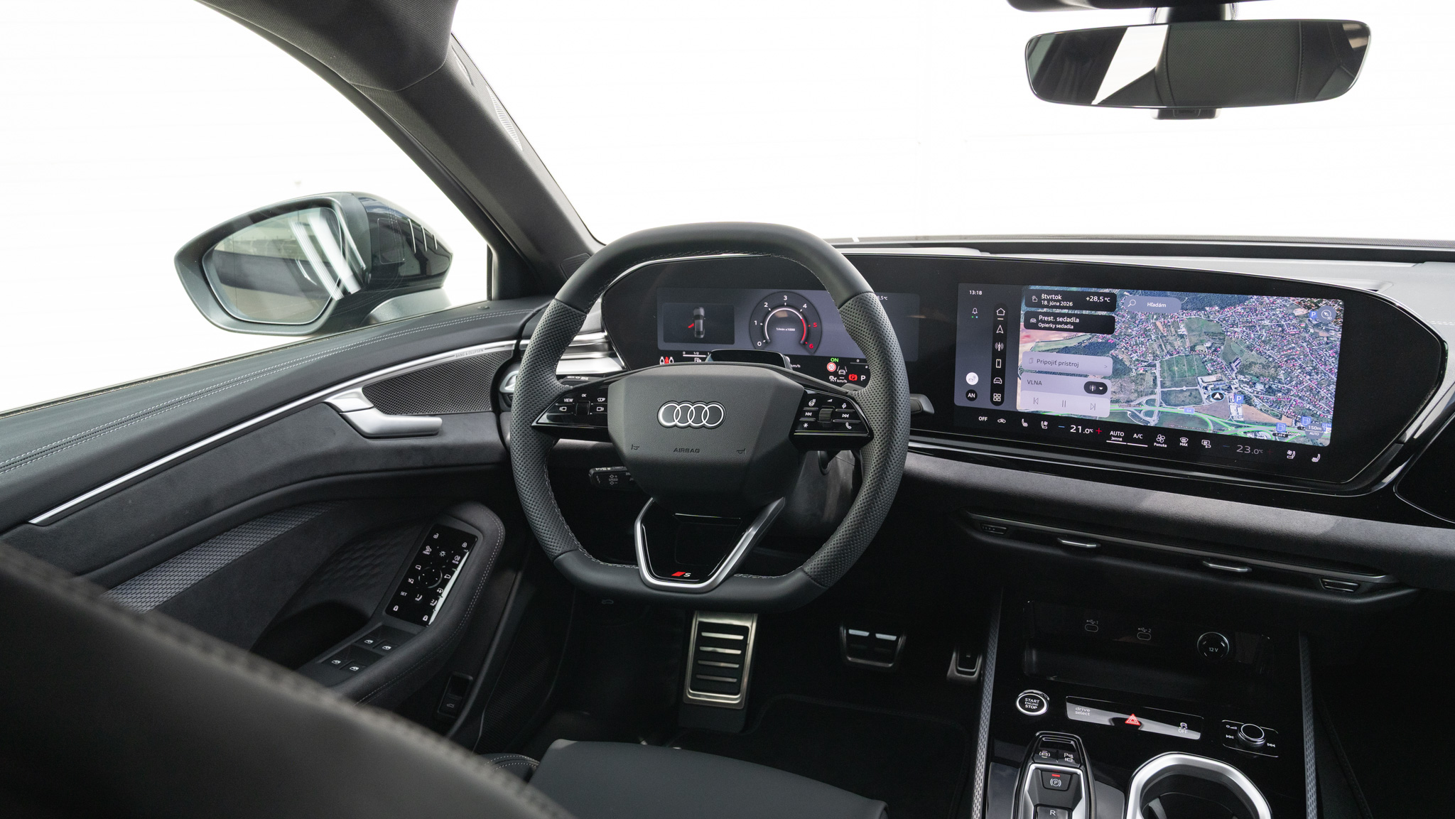 Obrázok A6 Limuzína TDI quattro 220kW STR
