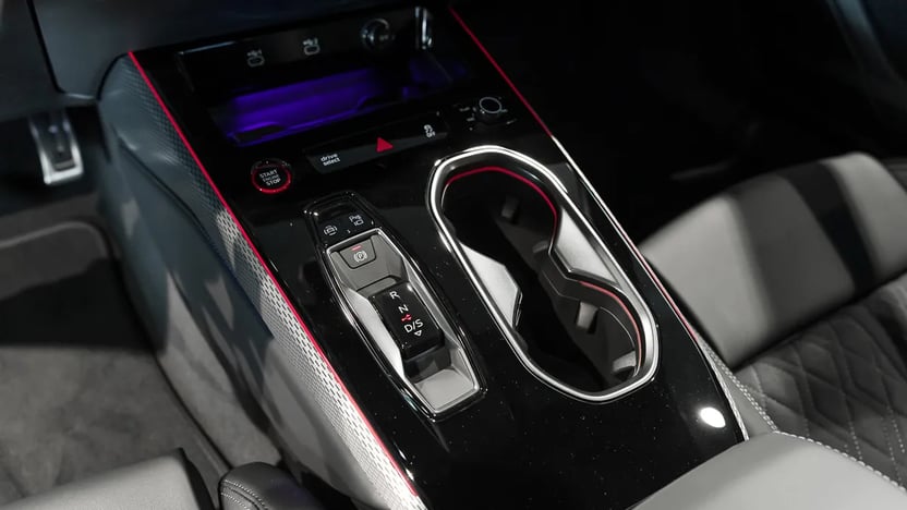 Obrázok A6 Avant TDI quattro 220kW STR