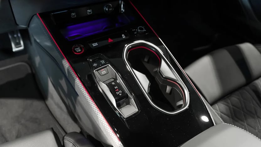 Obrázok A6 Avant TDI quattro 220kW STR