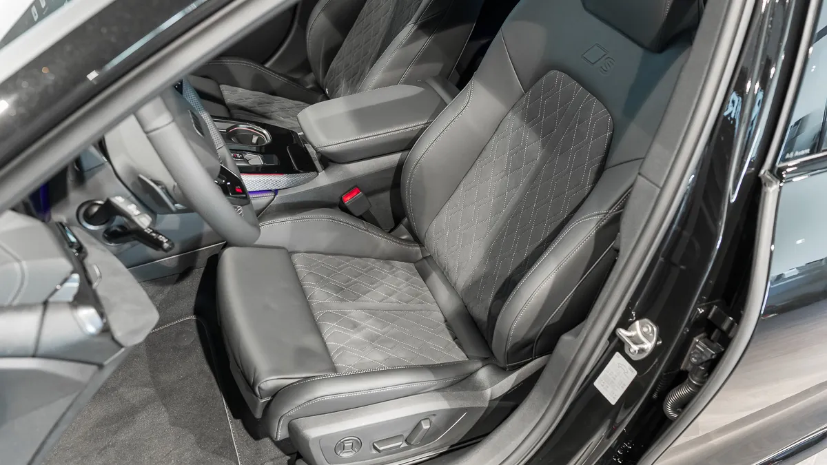 Obrázok A6 Avant TDI quattro 220kW STR