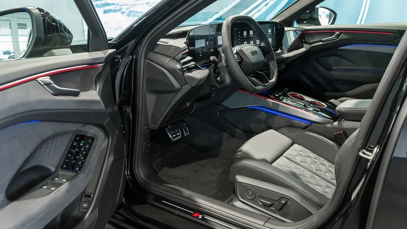 Obrázok A6 Limuzína TDI quattro 220kW STR