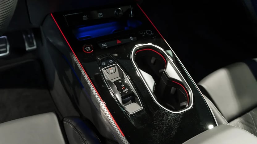 Obrázok A6 Limuzína TDI quattro 220kW STR