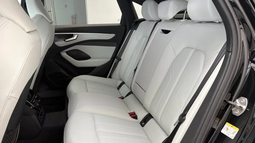 Obrázok A6 Limuzína TDI quattro 220kW STR