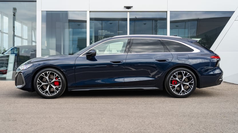 Obrázok A6 Avant e-hybrid quattro 220kW STR