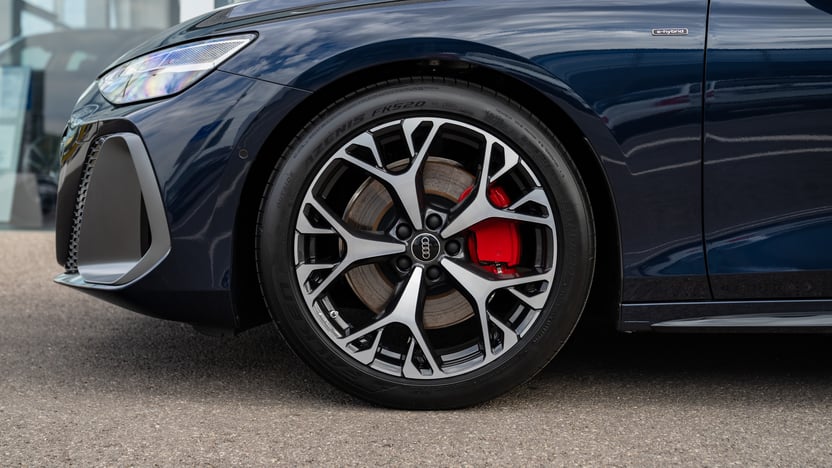 Obrázok A6 Avant e-hybrid quattro 220kW STR