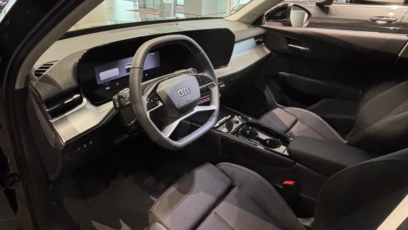 Obrázok Q3 SUV TFSI 110kW