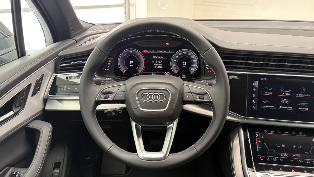 Obrázok Q7 SUV S line TDI quattro 210kW