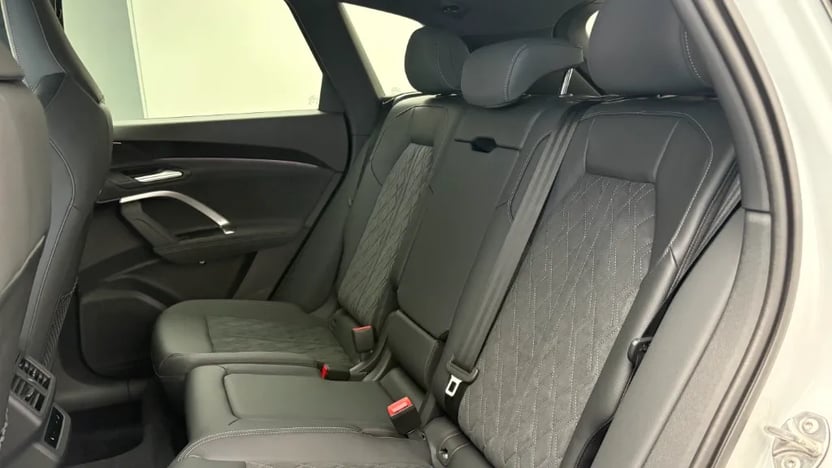 Obrázok Q5 SUV TDI quattro 150kW STR