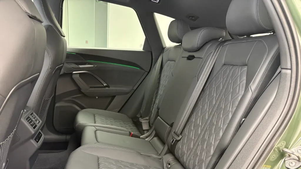 Obrázok Q5 SUV TDI quattro 150kW STR