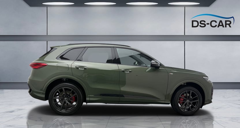 Obrázok Q5 SUV TDI quattro 150kW STR