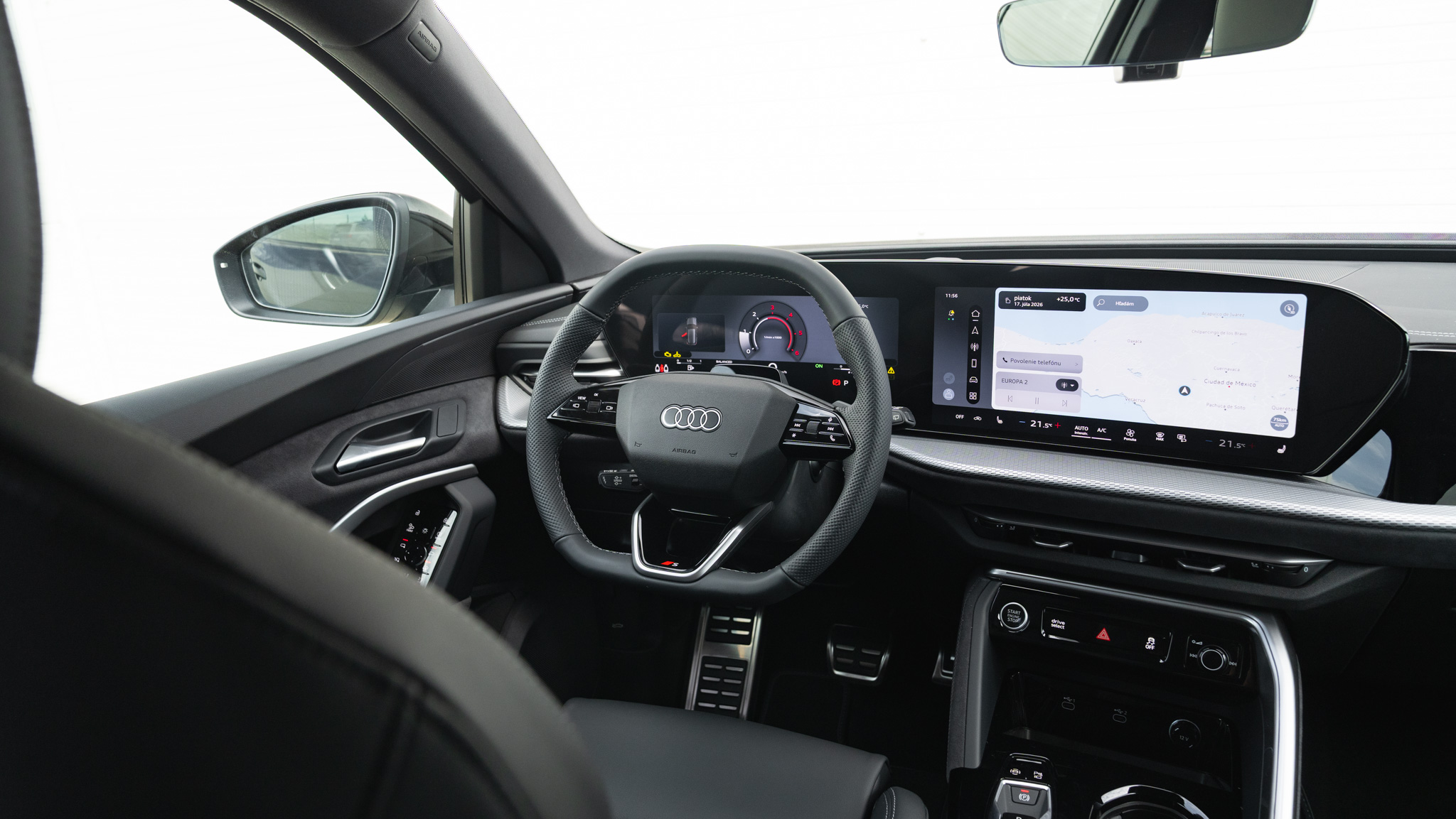 Obrázok Q5 SUV TDI quattro 150kW STR