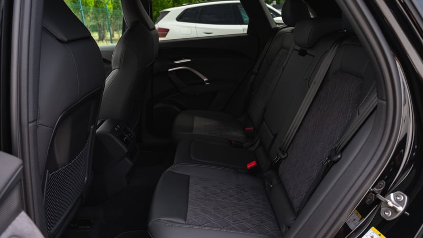 Obrázok Q5 SUV TDI quattro 150kW STR