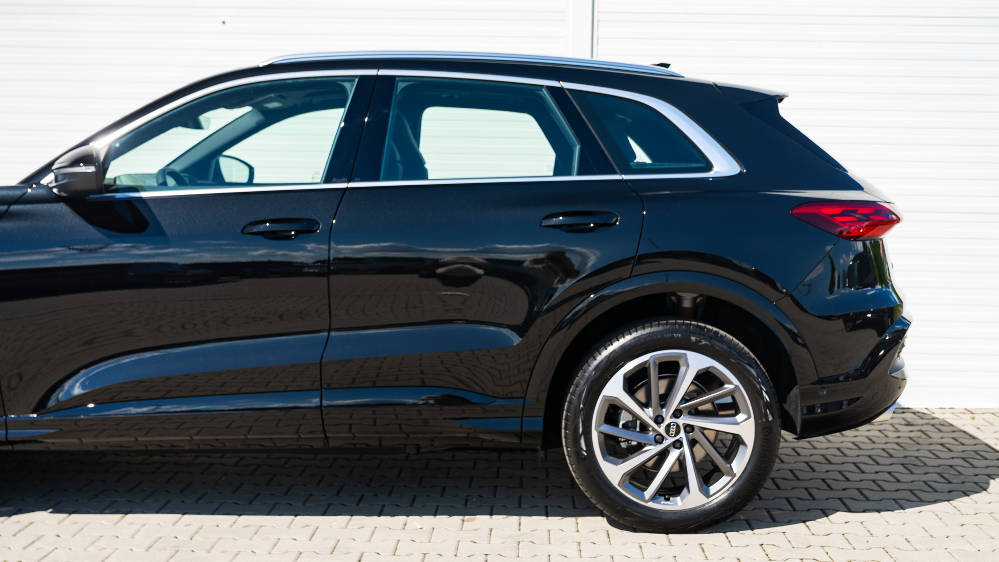 Obrázok Q5 SUV TDI quattro 150kW STR