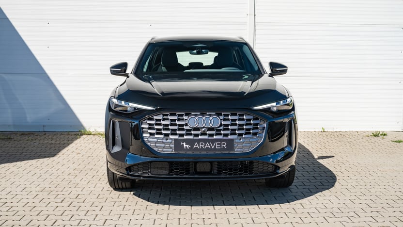 Obrázok Q5 SUV TDI quattro 150kW STR