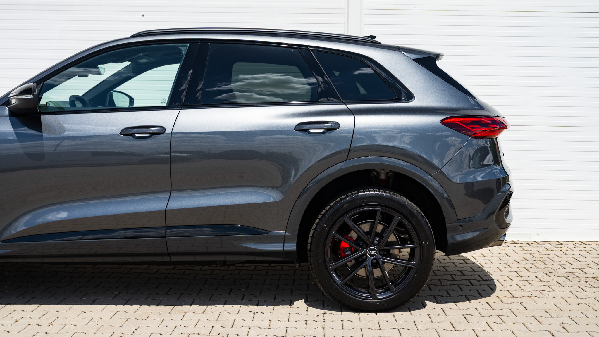 Obrázok Q5 SUV TDI quattro 150kW STR
