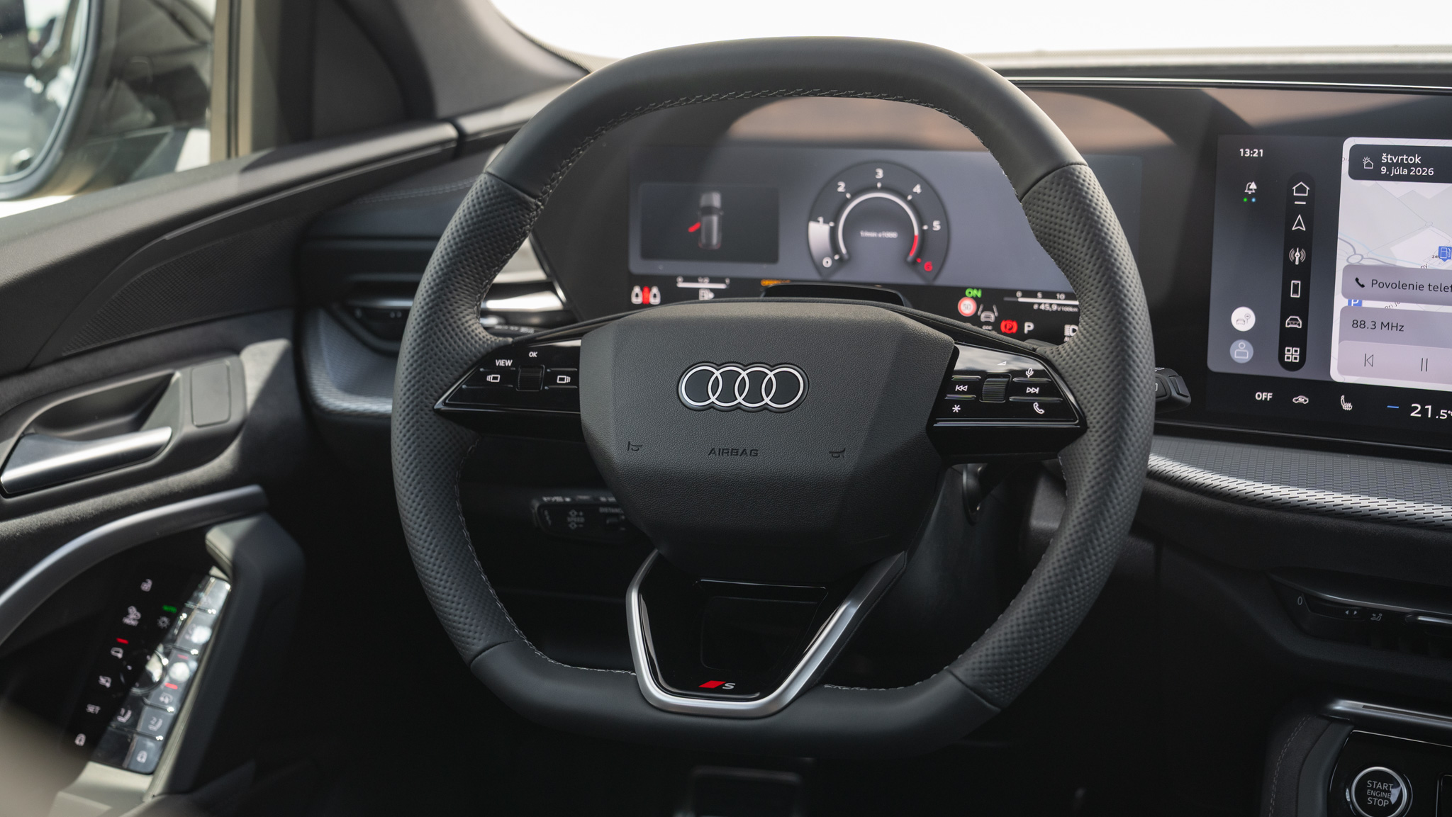 Obrázok Q5 SUV TDI quattro 150kW STR