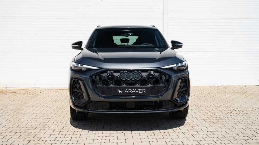 Obrázok Q5 SUV TDI quattro 150kW STR
