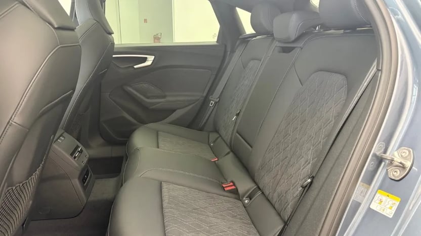 Obrázok A5 Limuzína TFSI quattro 150kW STR