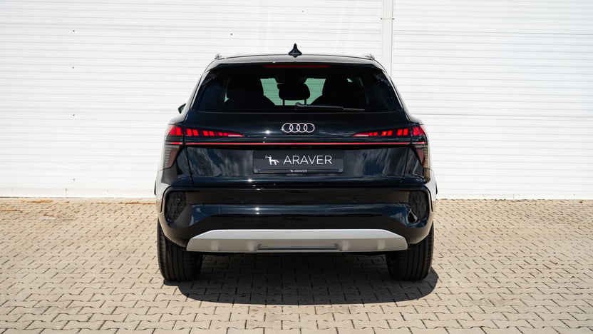 Obrázok Q3 SUV TFSI 110kW