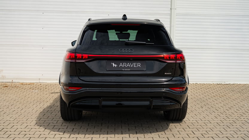 Obrázok Q6 SUV e-tron quattro
