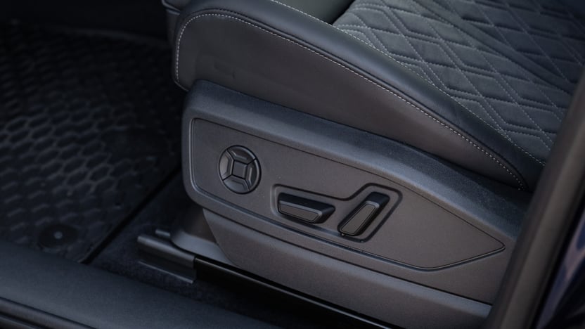 Obrázok Q5 SUV TDI quattro 150kW STR