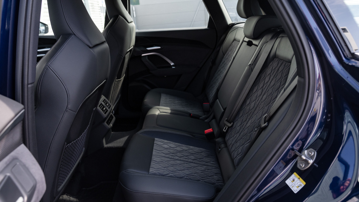 Obrázok Q5 SUV TDI quattro 150kW STR