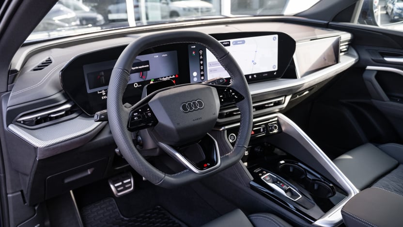 Obrázok Q5 SUV TDI quattro 150kW STR