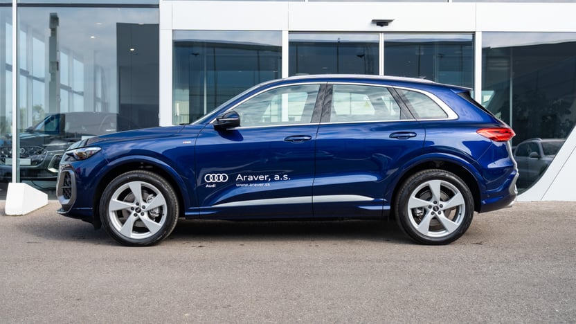 Obrázok Q5 SUV TDI quattro 150kW STR