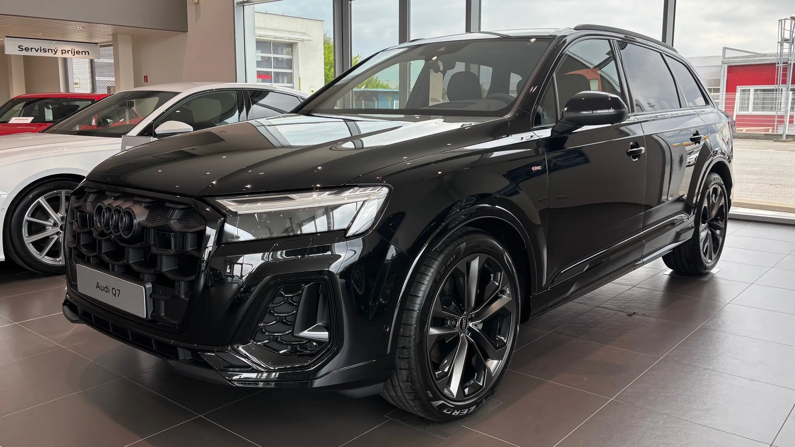 Obrázok Q7 SUV S line TDI quattro 210kW