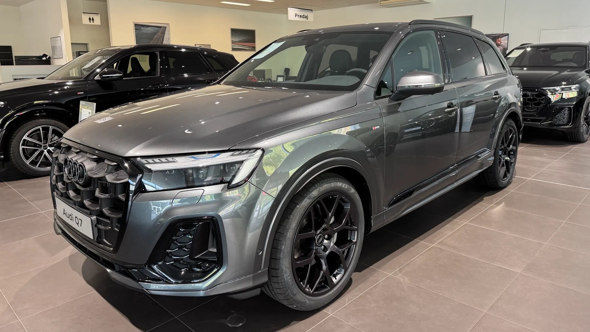 Obrázok Q7 SUV S line TDI quattro 210kW