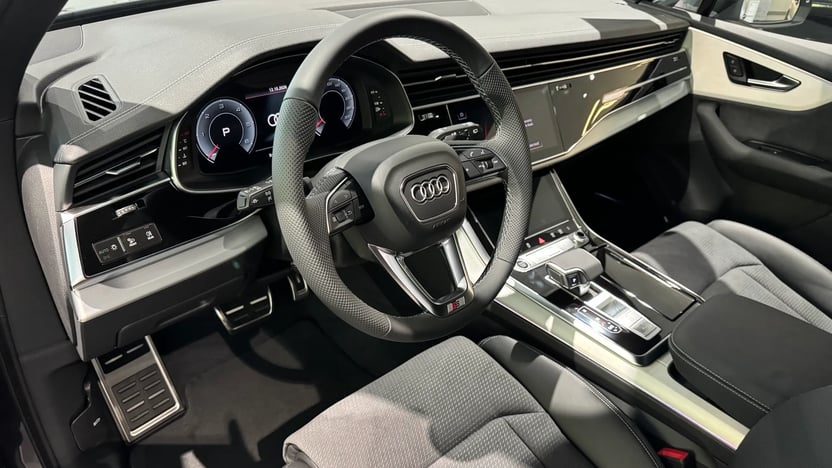 Obrázok Q7 SUV S line TDI quattro 210kW